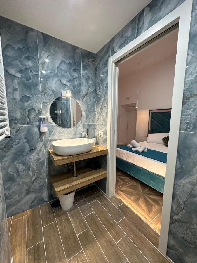 San Ferdinando Suite Room Napoli Eksteriør billede