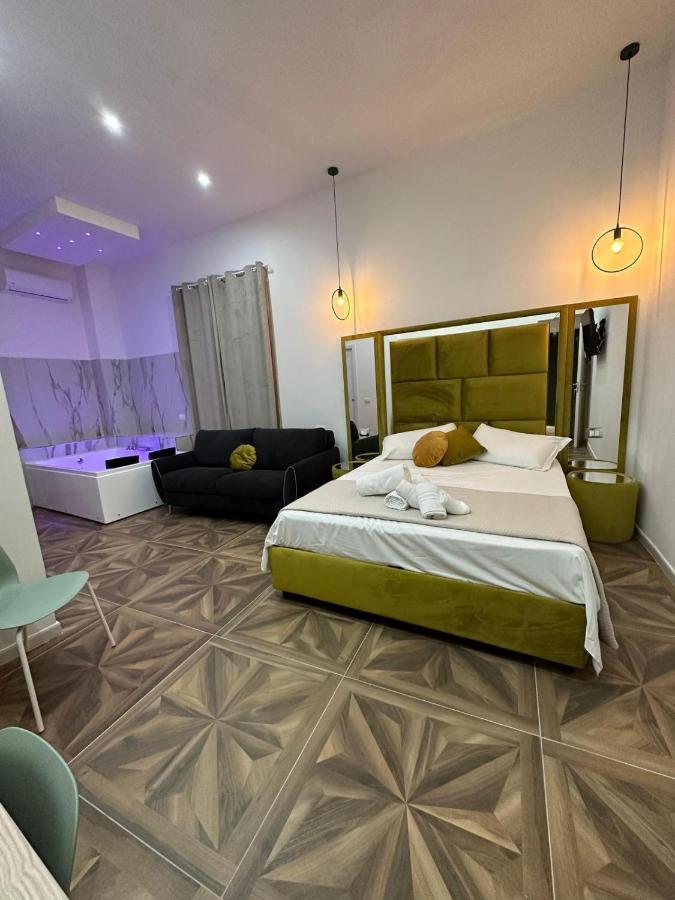 San Ferdinando Suite Room Napoli Eksteriør billede