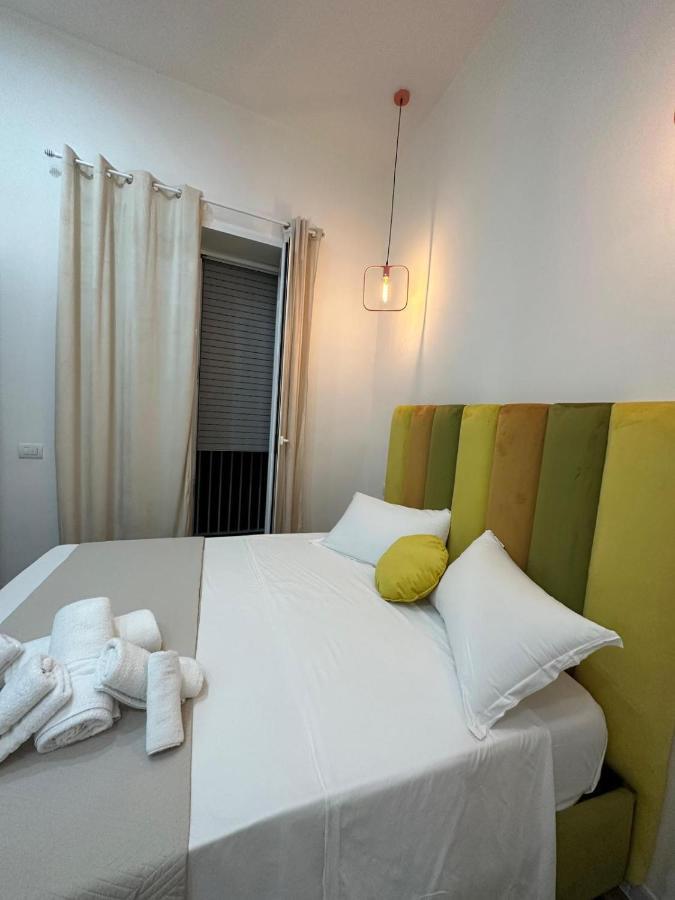 San Ferdinando Suite Room Napoli Eksteriør billede