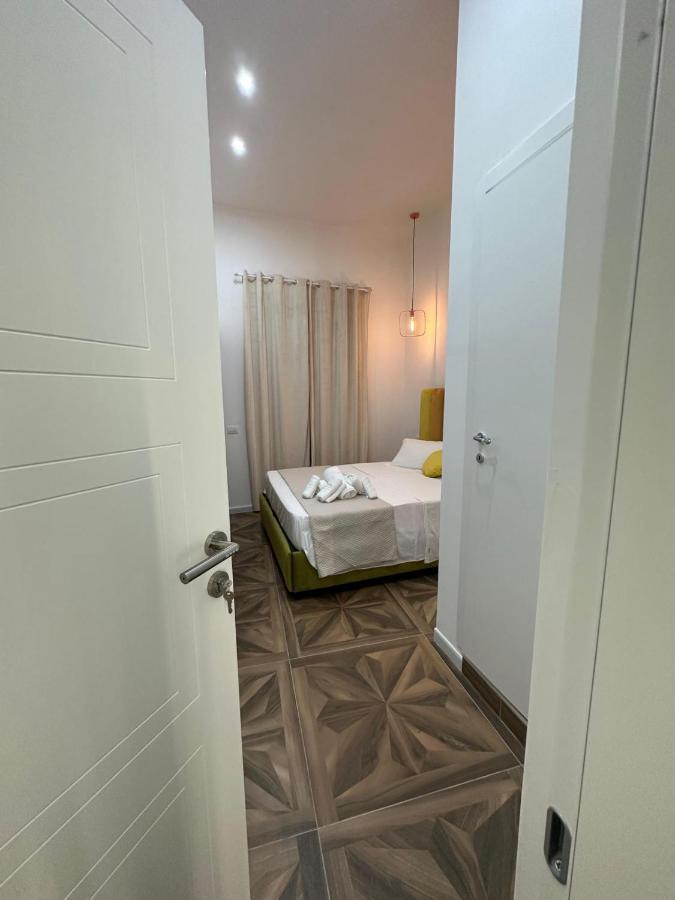 San Ferdinando Suite Room Napoli Eksteriør billede