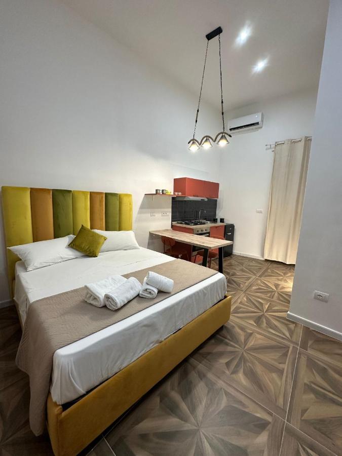 San Ferdinando Suite Room Napoli Eksteriør billede