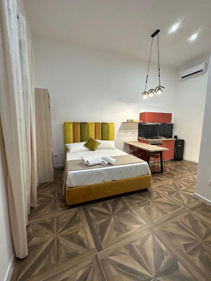 San Ferdinando Suite Room Napoli Eksteriør billede