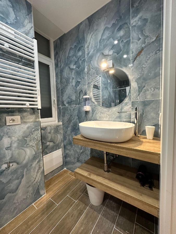 San Ferdinando Suite Room Napoli Eksteriør billede