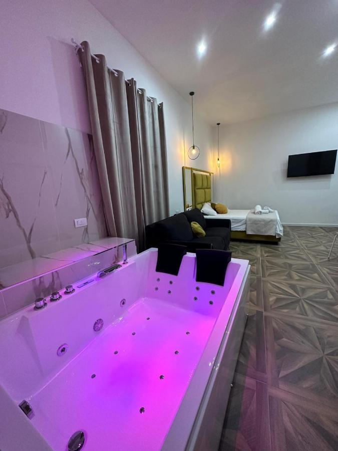 San Ferdinando Suite Room Napoli Eksteriør billede