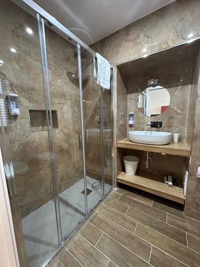 San Ferdinando Suite Room Napoli Eksteriør billede