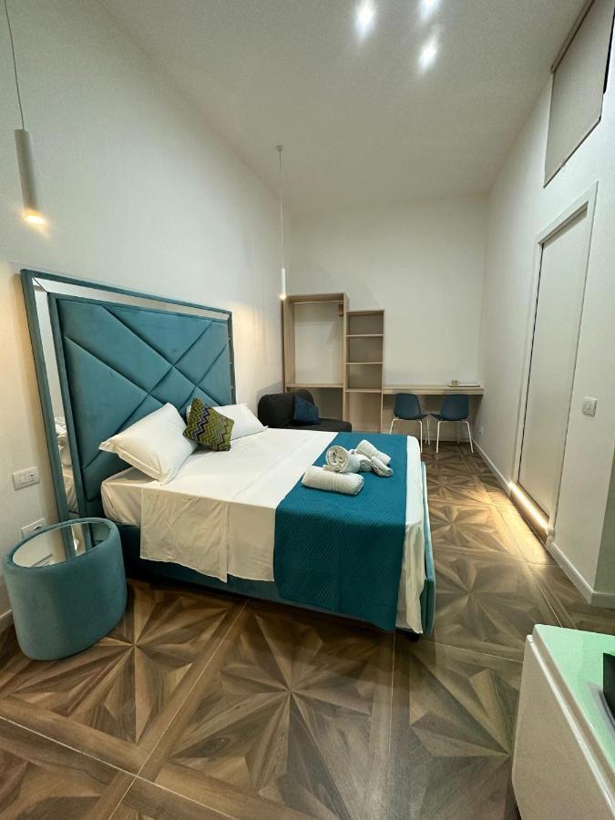 San Ferdinando Suite Room Napoli Eksteriør billede