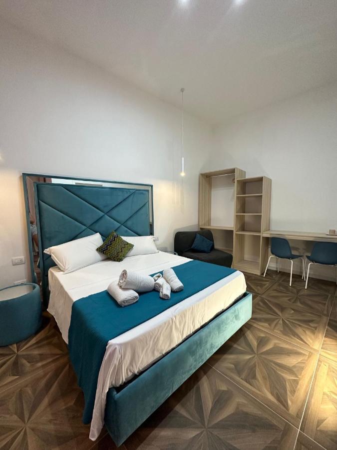 San Ferdinando Suite Room Napoli Eksteriør billede