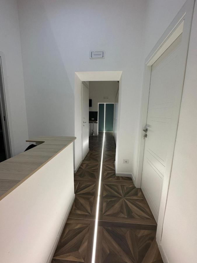 San Ferdinando Suite Room Napoli Eksteriør billede