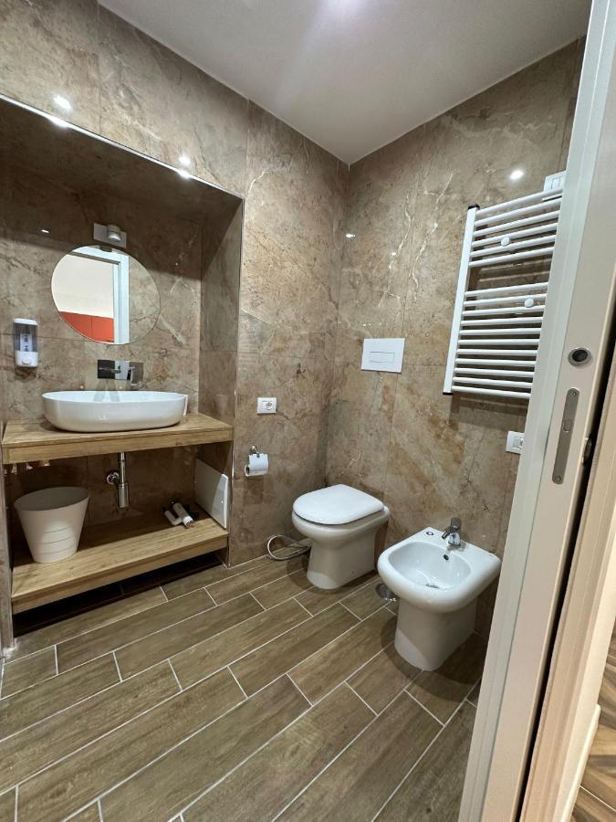 San Ferdinando Suite Room Napoli Eksteriør billede