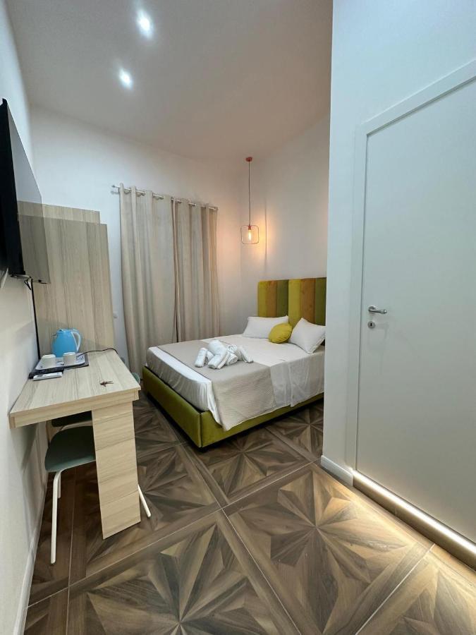 San Ferdinando Suite Room Napoli Eksteriør billede