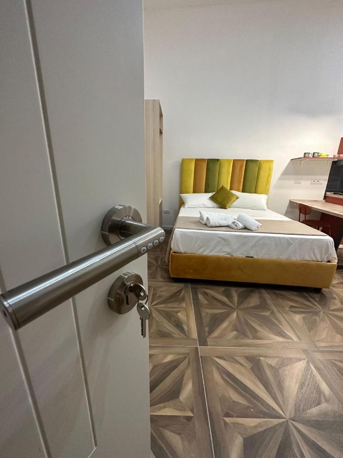 San Ferdinando Suite Room Napoli Eksteriør billede