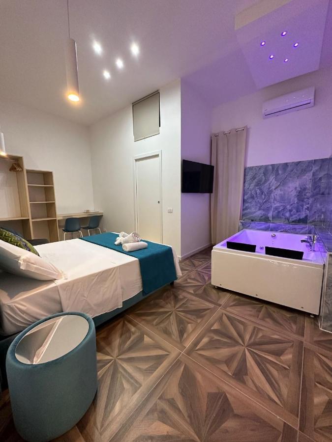 San Ferdinando Suite Room Napoli Eksteriør billede